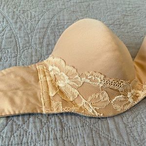 Victoria’s Secret Nude Strapless Bra - Body by Victoria